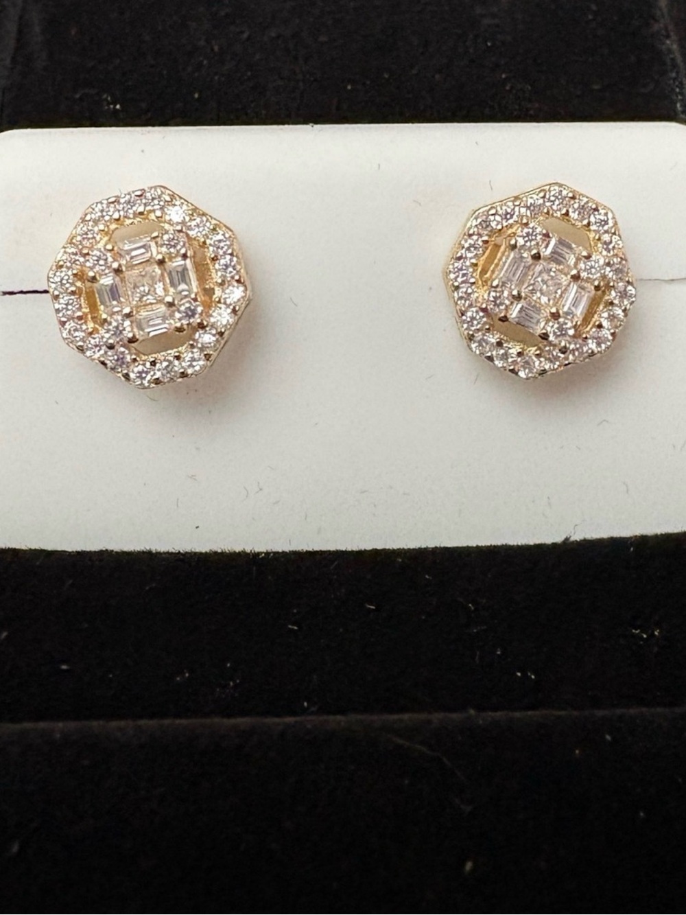 Gold octagon stud earrings NWT